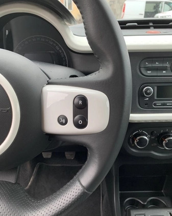 Renault Twingo cena 26300 przebieg: 68000, rok produkcji 2018 z Starachowice małe 596